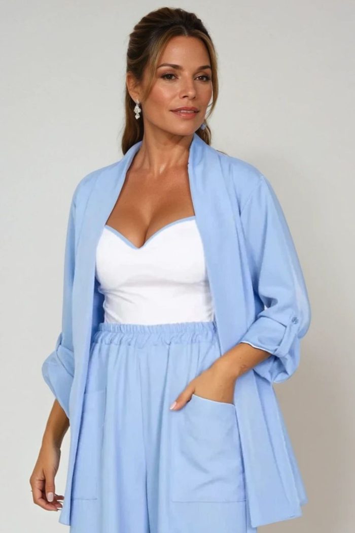 Σετ Ζακέτα & Σαλβάρι in Baby Blue