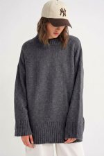 Olga Soft Oversized Sweater