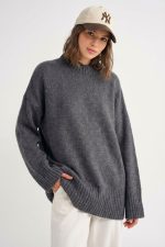Olga Soft Oversized Sweater in Grey