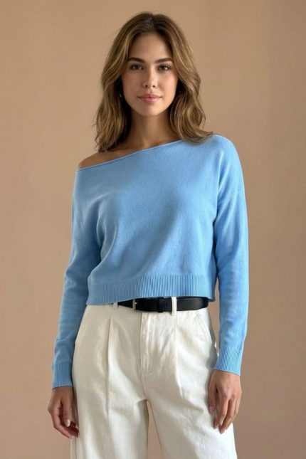 Crop Soft Sweater in Baby Blue
