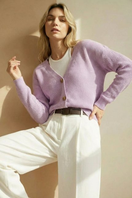 KLM Cardigan in lilac