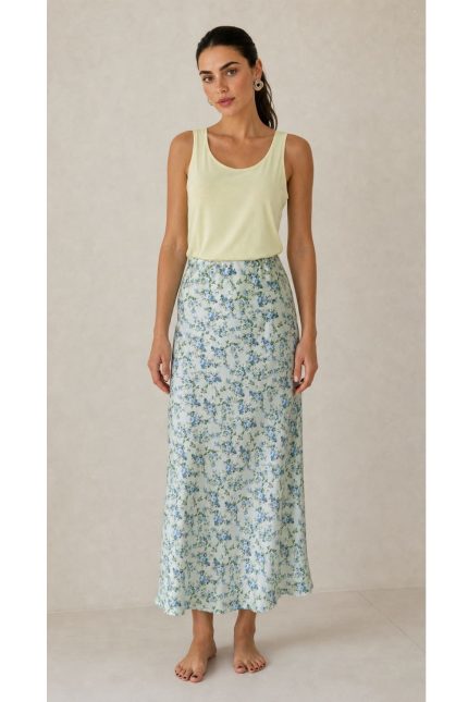 Σατινέ Floral Midi Φούστα Kωδ:3705  Χαρακτηριστικά Προϊόντος • Τύπος: Midi φούστα • Γραμμή: Α – αέρινη και θηλυκή εφαρμογή • Μήκος: 7/8 • Μέγεθος: One Size (καλύπτει έως Large Plus) • Ύφασμα: Σατινέ, ελαφρύ & απαλό • Εφαρμογή: Άνετη χωρίς πίεση • Στυλ: Elegant – casual chic  Διαστάσεις • Μέση: έως 90 cm • Περιφέρεια: έως 130 cm  Φροντίδα • Πλύσιμο έως 30°C • Χωρίς στύψιμο • Non iron – δεν χρειάζεται σιδέρωμα