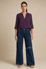 Autumn Viscose Mao Neck Oversized Πουκαμίσα – Purple Κωδ.: 31826 Χαρακτηριστικά Προϊόντος • Mao neck / minimal όρθιος γιακάς • Oversized, φαρδιά γραμμή • Super soft viscose ύφασμα • Εξαιρετικά απαλή αίσθηση στην επαφή με το δέρμα • Ανάλαφρο & breathable ύφασμα • Φιλική επιλογή για ευαίσθητες επιδερμίδες • Πατιλέτα με κουμπιά μπροστά • Τσέπη στο στήθος • Μακριά roll-up μανίκια με κουμπί για σταθεροποίηση • Ασύμμετρο μήκος • Άνετη εφαρμογή με φυσική κίνηση • One Size – καλύπτει έως Large Plus Οδηγίες Φροντίδας • Πλύσιμο στους 30°C • Χωρίς στύψιμο • Φυσικό στέγνωμα