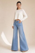 Crop Soft Viscose Sweater  in white