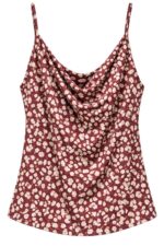 Shop the look Fall Skort edition Ένα ολοκληρωμένο fall look σε burgundy, brown & beige αποχρώσεις, σχεδιασμένο για εύκολο day-to-night styling. Το floral draped top δίνει θηλυκότητα, το skort κρατά το look άνετο και σύγχρονο, ενώ το burgundy blazer ολοκληρώνει το outfit με πιο polished χαρακτήρα. Shop the complete look & get -20% ✨ Angel Skort in taupe Draped Floral Top Jackie Jacket in Burgundy 