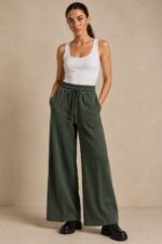 Viscose Soft Wide Pants in khaki