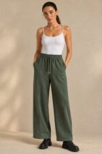 Viscose Soft Wide Pants in khaki
